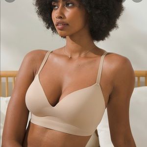 Soma Bra Enbliss Wireless 38B Never worn